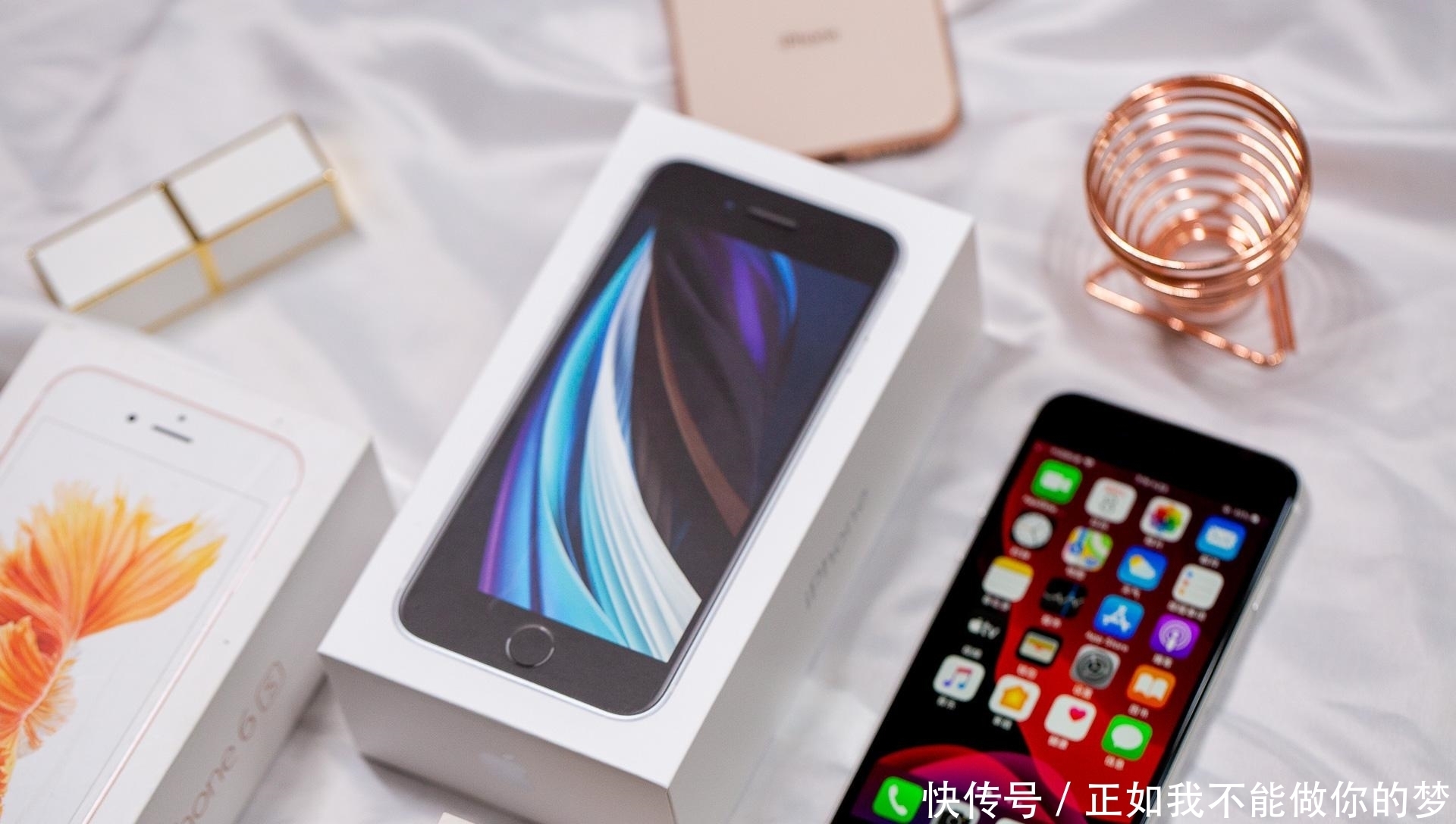 无人问津|历代iPhone中最失败的三款机型,跌至2699依旧无人问津