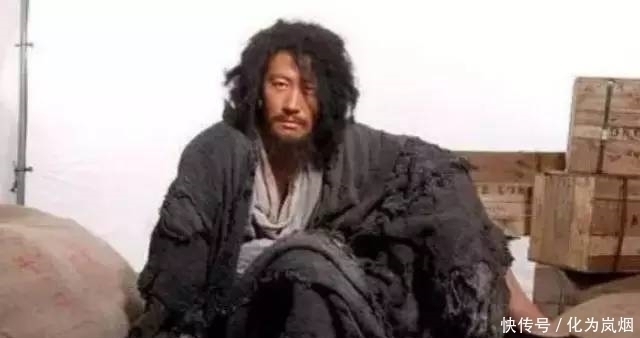 征婚!才女出上联征婚,“一杆银枪能挡雄兵百万”,一乞丐轻松对出下联