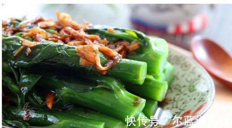 芥兰菜|女人不想老太快，常吃3种食物，排毒美容，养护血管，有益健康