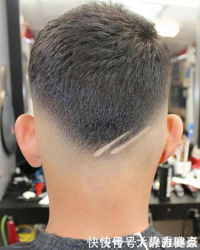 大叔|“最精神”男发18款,帅气有型不落伍,白发大叔剪完也能变男神