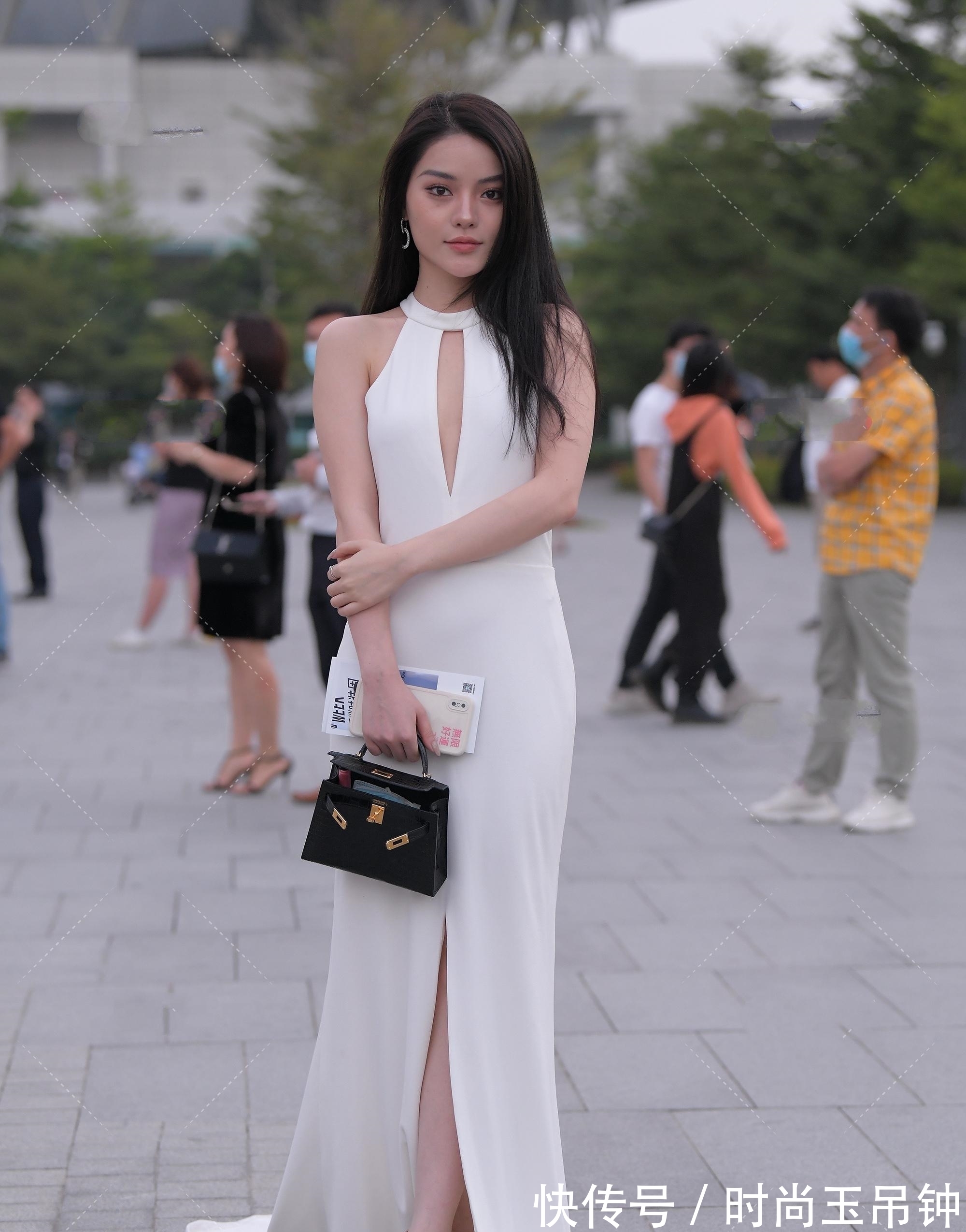 简约|纯白拖尾长裙,简约大气优雅淑女的小礼服