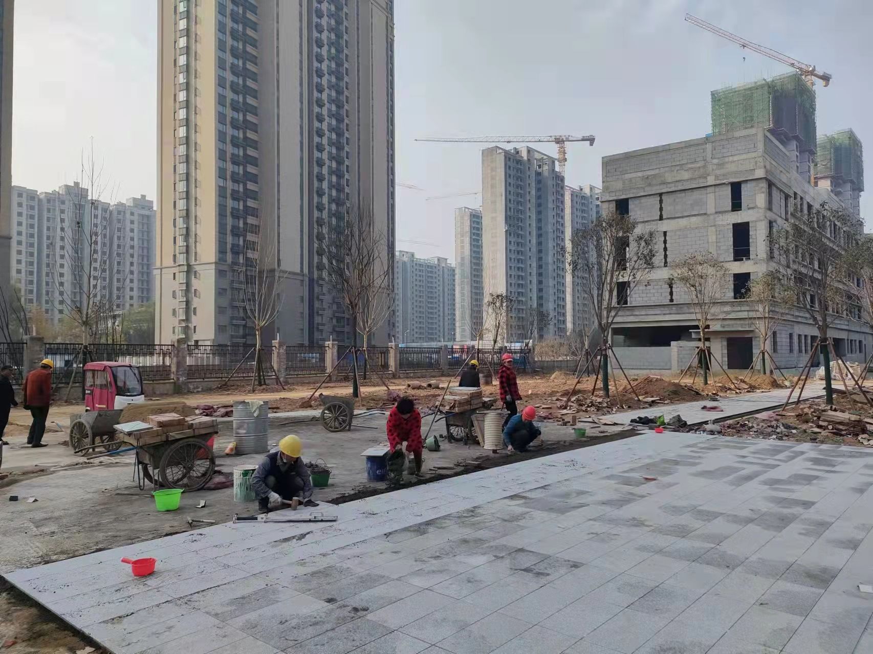 恒大绿洲|恒大河南项目陆续复工！各方一道排除万难保交楼
