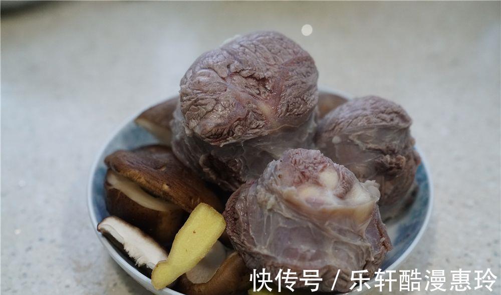 牛腱子肉|自制卤牛肉，肉香四溢，搭配蘸料好吃美味