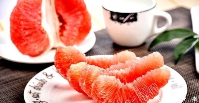 避开|冬天,经常吃红心柚子有哪些好处?提醒:4类人,最好及时避开