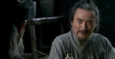 李严|刘备临死前留下1人，若他不死，刘禅能一统天下，却被诸葛亮诛杀