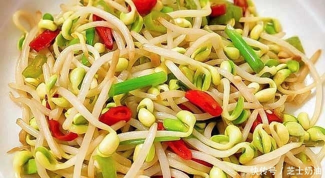 黄豆芽加此物搭配炒,常食大肚子平了,皮肤水嫩嫩,越来越年轻