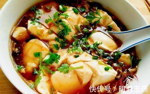 自制豆腐脑,几乎无失败,冬季早上喝一碗热乎乎的豆腐脑,太舒服