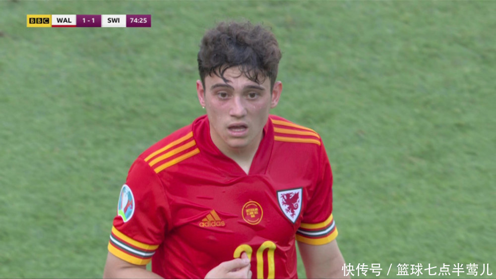 主帅|曼联快马欧洲杯被换下怒视主帅!教练称是为球队利益,赛后已没事