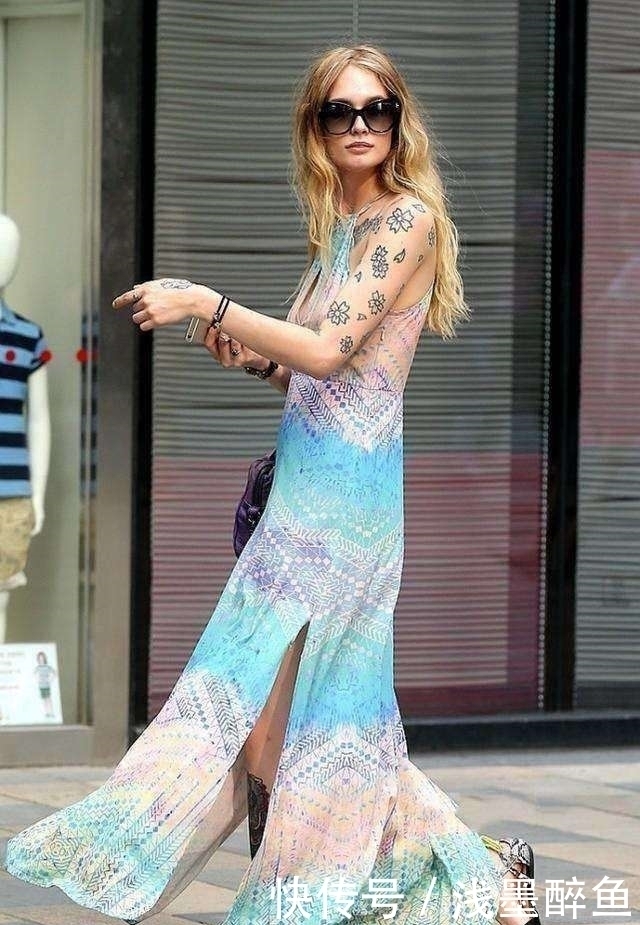 小姐姐|街拍美女小姐姐,娶图1需要1辆奥迪,娶图4需要1辆法拉利