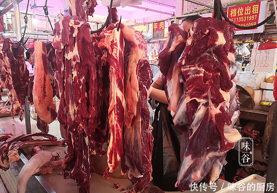 买牛肉时,聪明人专挑这4个部位,肉质软嫩口感好,老板是行家