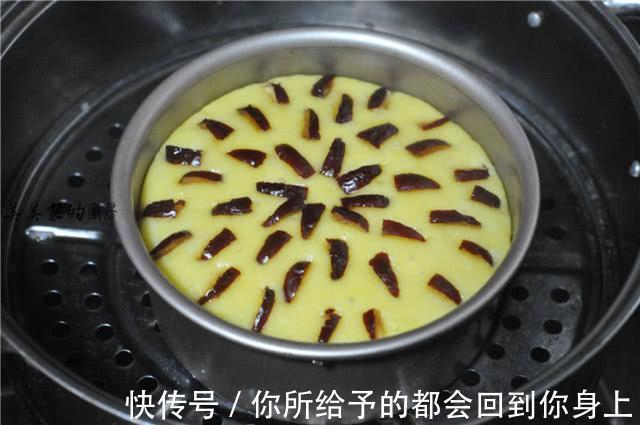 比电饭煲蛋糕还简单,不用面粉,不用烤箱,柔软蓬松,好吃又养胃