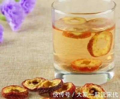 降血糖|12种茶是糖尿病的“克星”,喝水时加一点,血糖降不停