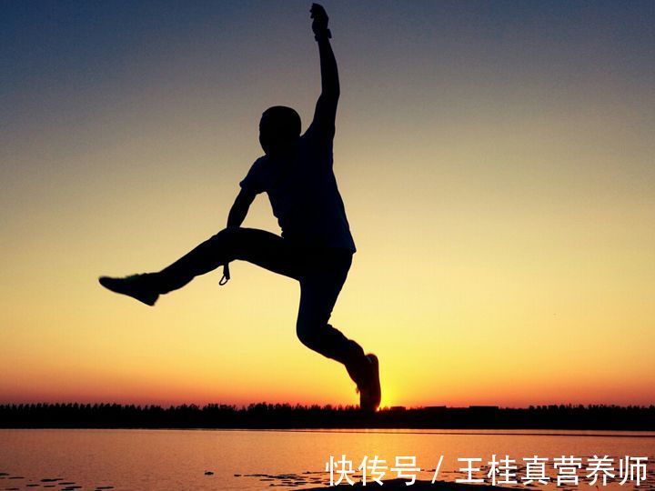 忠告|25岁,他从正常人到糖尿病人只用了3年,总结了4个忠告