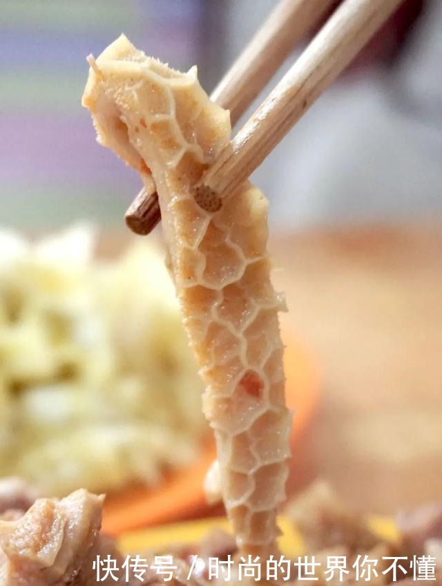 24年街边小店,一碗面70元,还没到饭点就座无虚席……!