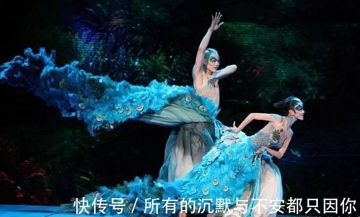 趙麗蓉|費(fèi)翔的歌、趙本山的小品,回頭看春晚這幾個(gè)絕佳節(jié)目,哪個(gè)你最愛(ài)