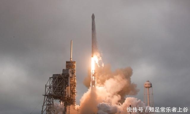 继火星后，SpaceX将把富豪送往月球，将成为新的商业领域