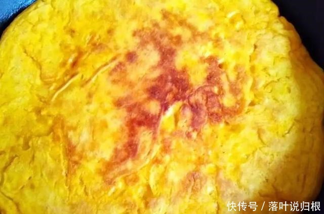 粗粮细做,快速早餐手不沾面南瓜饼,10分钟搞定!