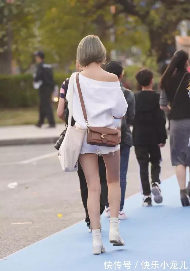 穿搭 美而不凡的打底裤穿搭可爱有气质,休闲百搭又耐看,略显低调