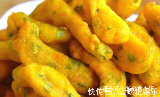 南瓜简单一做，葱香浓郁，饭店都买不到，老公一人吃一大盘