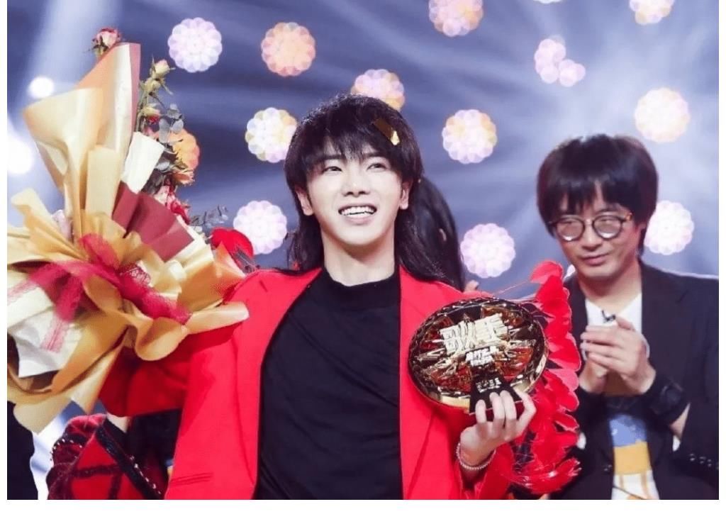 歌手|周杰伦因疫情退出《好声音》，华晨宇来当导师能拯救节目颓势么？