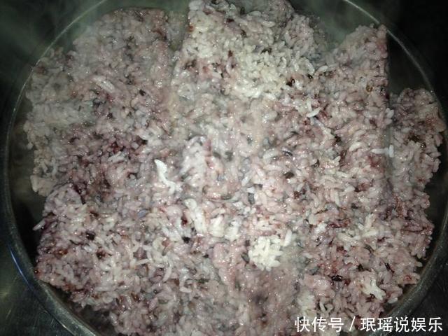 红薯饭|煮饭时加点它们,营养好吃改善饮食结构,还能降三高,告诉家人吧