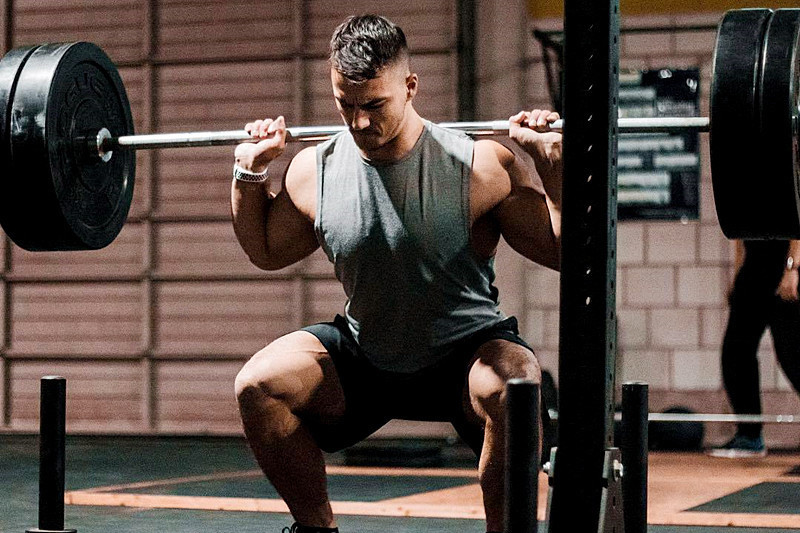 睡眠质量|八块腹肌怎么练?简单健身动作,每天一次训练,让你练出马甲线