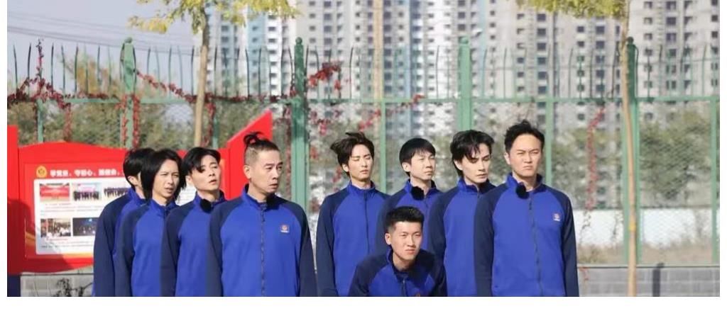 《哥哥》又一檔團(tuán)綜定檔，5位常駐都是人氣王，可惜少了個(gè)言承旭