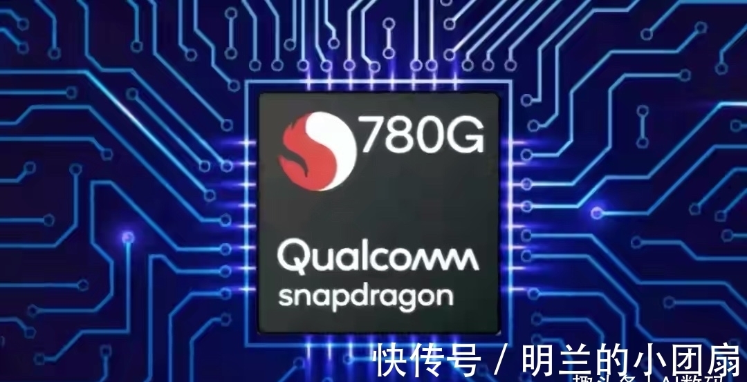 轻薄|性能排名第一的中端机，搭载5纳米芯片，8GB+256GB仅2399元