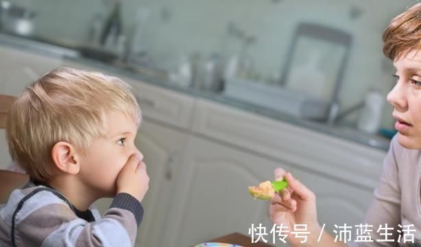 缺钙|孩子缺钙、缺铁、缺锌信号不同,解决方式不同,家长可别弄混了