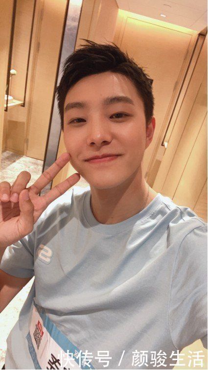 张腾 创造营第七名都姓张?带你认识一下2021张姓训练生