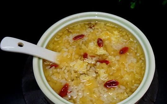 月经不调|此物比阿胶还养人,7块钱煮一锅,补血暖宫淡雀斑,月经准时来