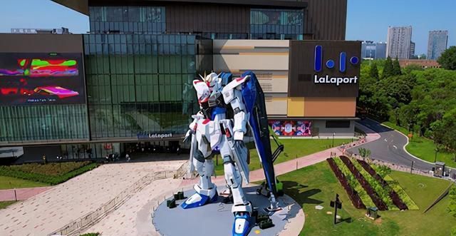 日本福冈|日本等比例的牛高达来了!不过,样子有点奇怪