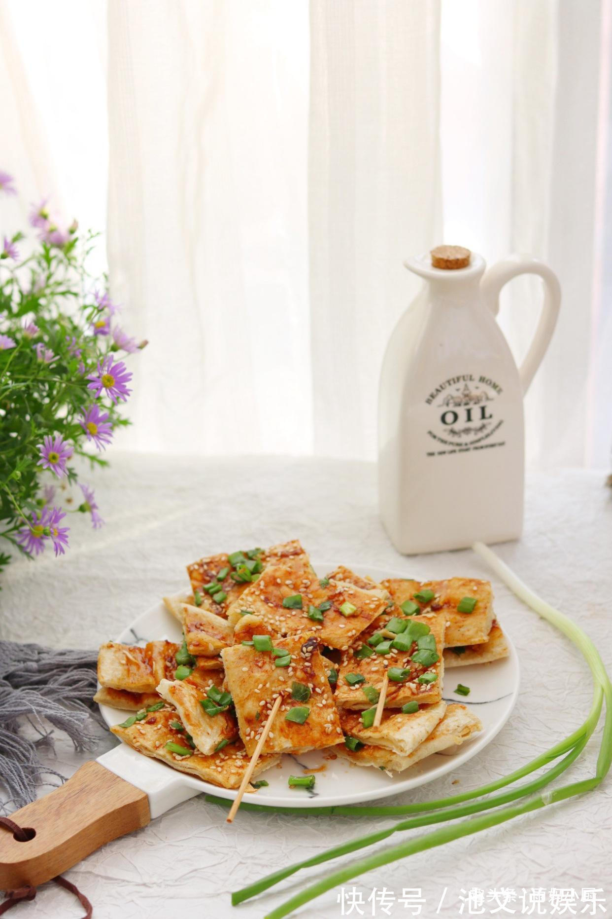 想吃|想吃酱香饼别再买了，一口锅在家自己做，外酥里嫩，酱香浓郁