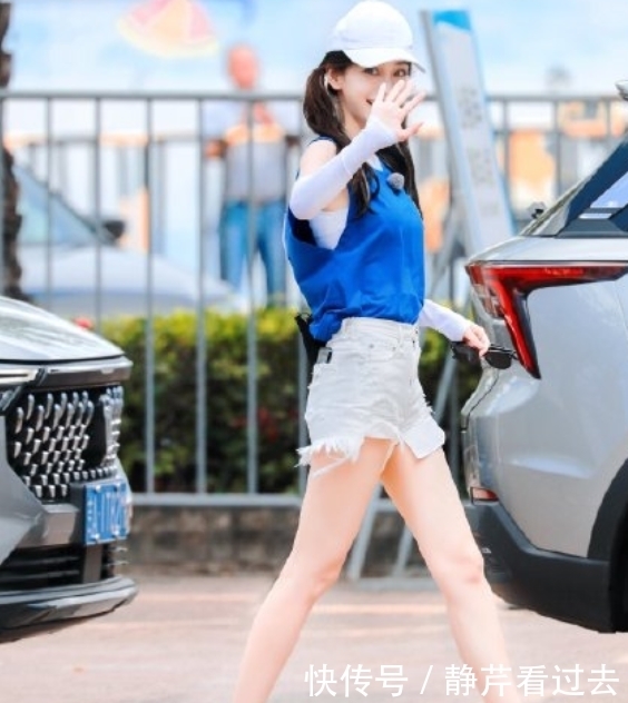 宋雨琦|baby现身三亚录制《跑男》,辟谣退出传闻,跟宋雨琦有说有笑