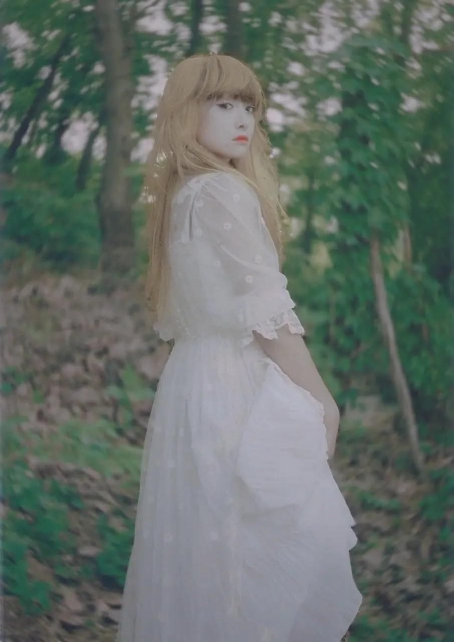 看倦了黑发色怎么办？不如试试这四款万能发色，显白还不挑人