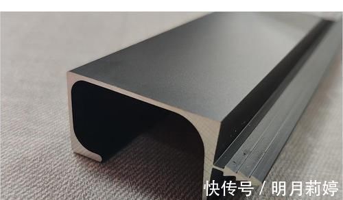 此物|定制橱柜万万要让工人装此物，用几十年都没问题，入住就知多实用