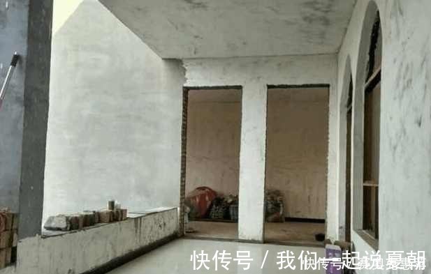 惹的祸|表哥风光盖农村别墅，如今成全村人的笑话，都是面子惹的祸！