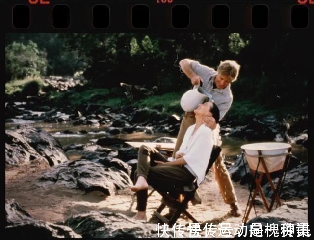 时髦 会穿连衣裙不是真时髦,会穿亚麻裤才是!「海报云旅行」!