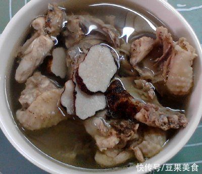 健康|想要吃得健康，还是得吃#一周减脂不重样# 松露炖鸡