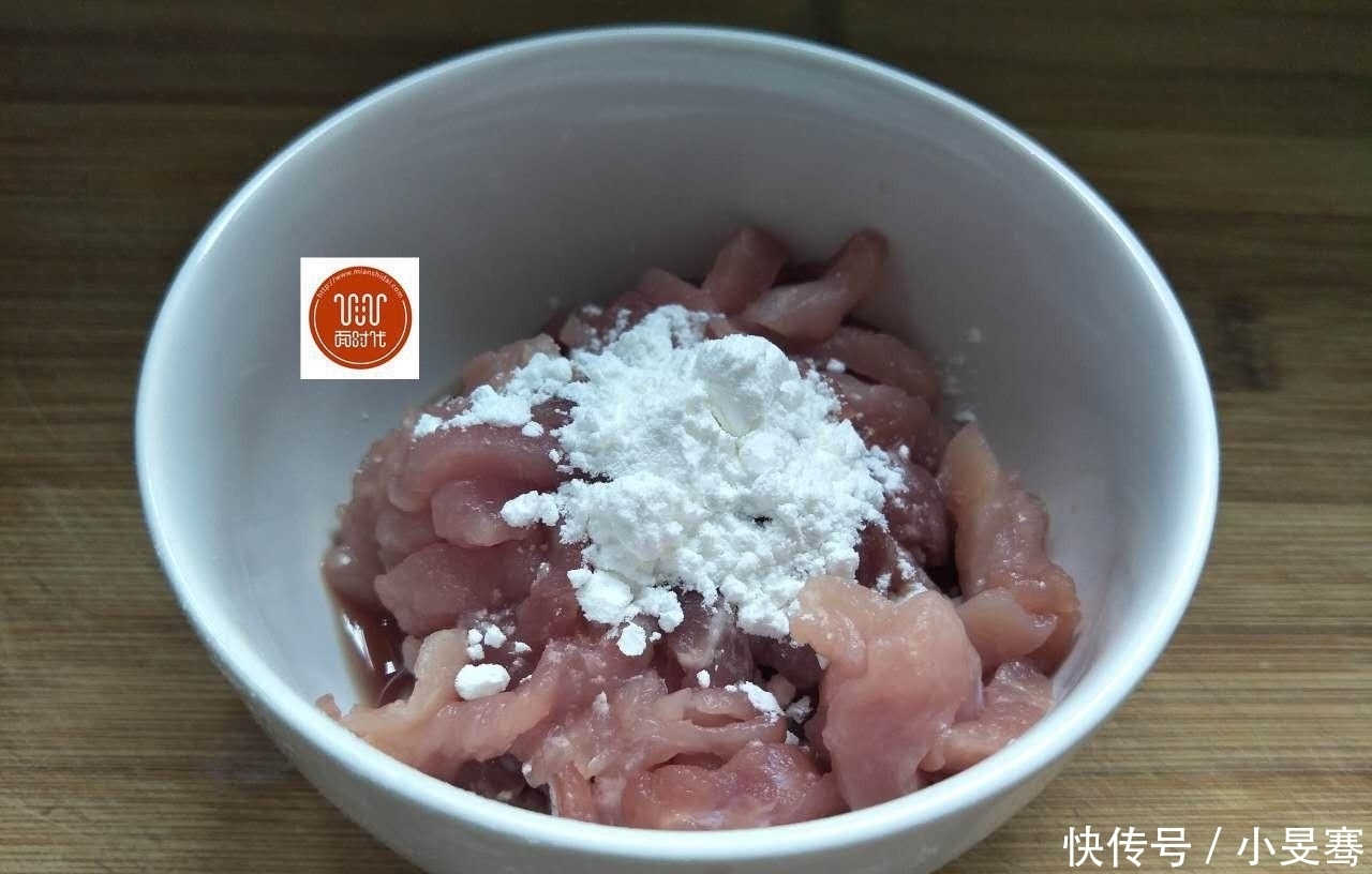 自己做的手工西红柿鸡蛋打卤面，汁浓面爽，比饭馆里的好吃！