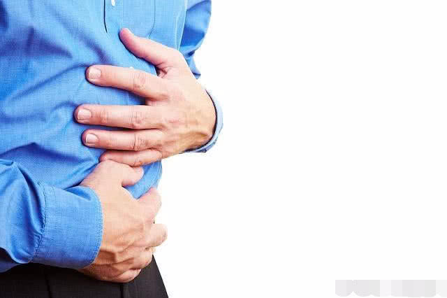 大肠|放屁时,若有“感觉”,“癌细胞”可能会偷偷登门,要留意了