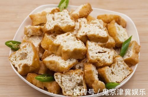 血糖升高|有糖尿病的人要远离豆腐?提醒:不想血糖升高,这3种素食要少吃