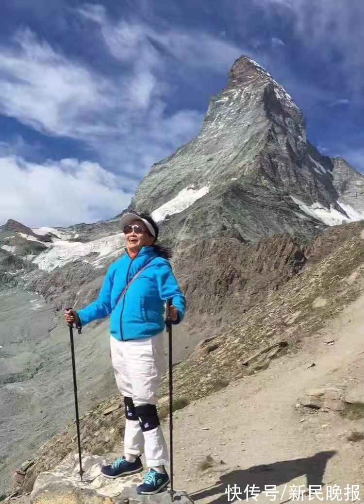 南极！践行人文精神的理想——读周励的《亲吻世界》