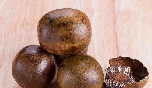 排毒养颜|女性到了中年常吃三种食物,排毒养颜,延缓衰老,好处多多!