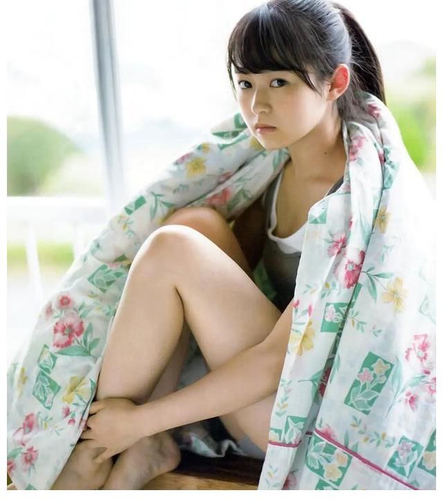 炸土豆|伊藤萬(wàn)理華，娃娃臉漂亮女優(yōu)，宣傳新作品