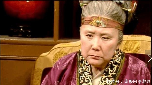 正面交锋|贾母与薛宝钗的两次正面交锋, 贾母似乎真的看不上她!