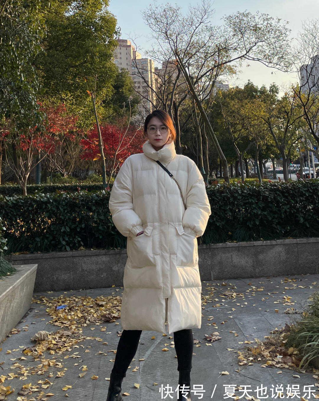 非主流 紧身牛仔裤可不是什么非主流单品，冬天穿它出门，遮肉显瘦又显高