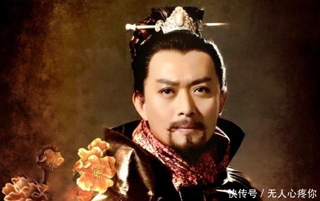 银锭|林冲棒打洪教头,柴进用银锭奖励获胜一方,三人各有何心态!
