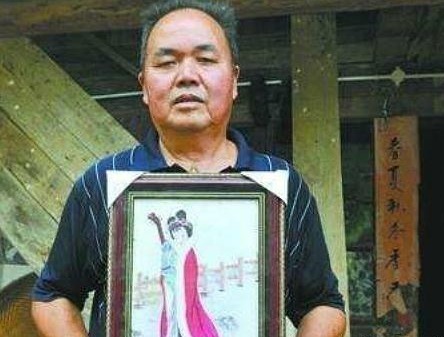 黑科技$吴三桂后人拿出陈圆圆画像,专家鉴定为真品,黑科技还原真实美貌