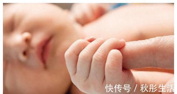 触觉|宝宝大脑发育黄金期的前3年，妈妈一定要做好3件事